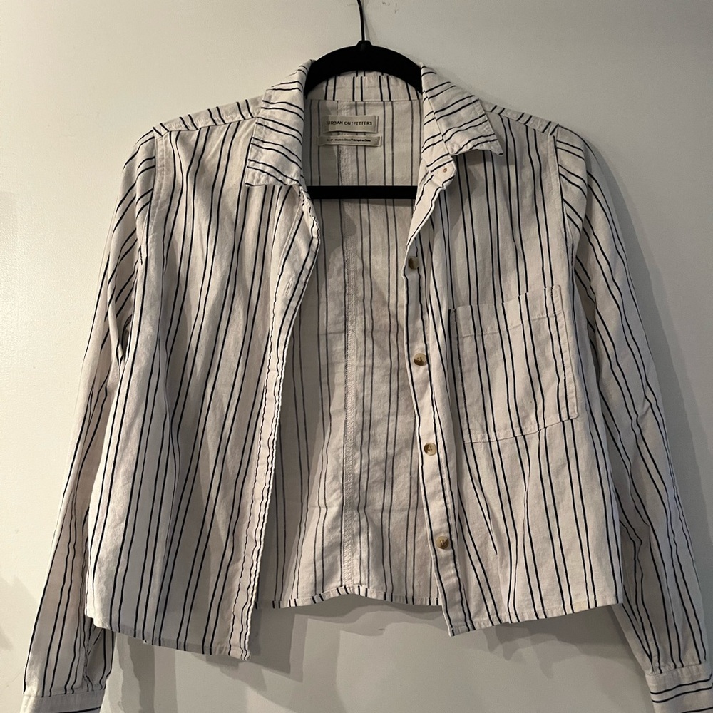 Urban Outfitters Long Sleeve Striped Button Down Crop